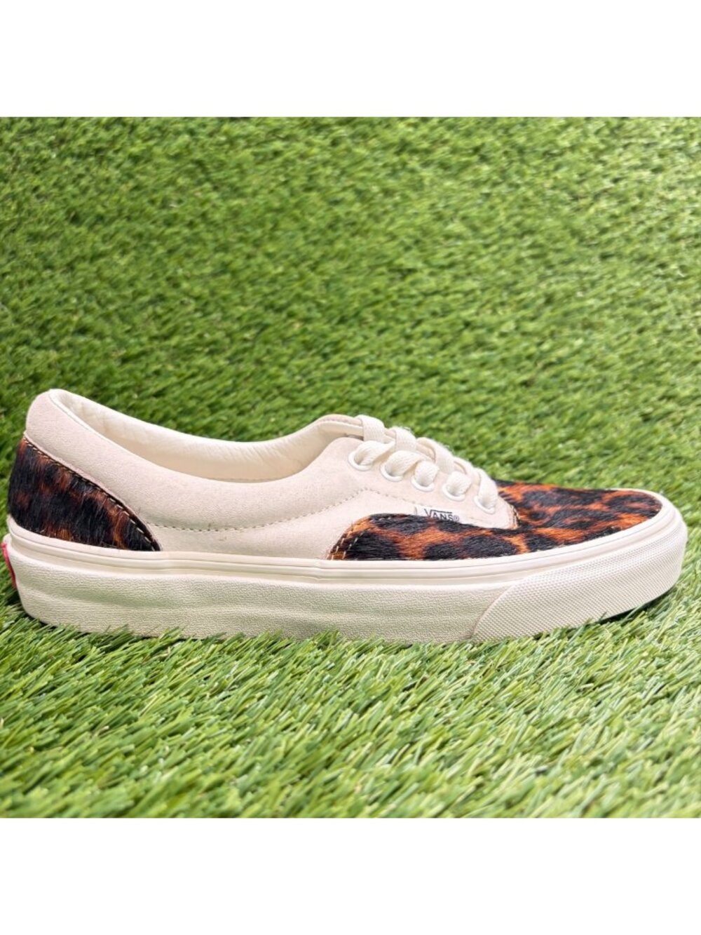 Vans Era Leopard White Gum Womens Size 8.5 Mens 7 Athletic Skate Shoes Sneakers